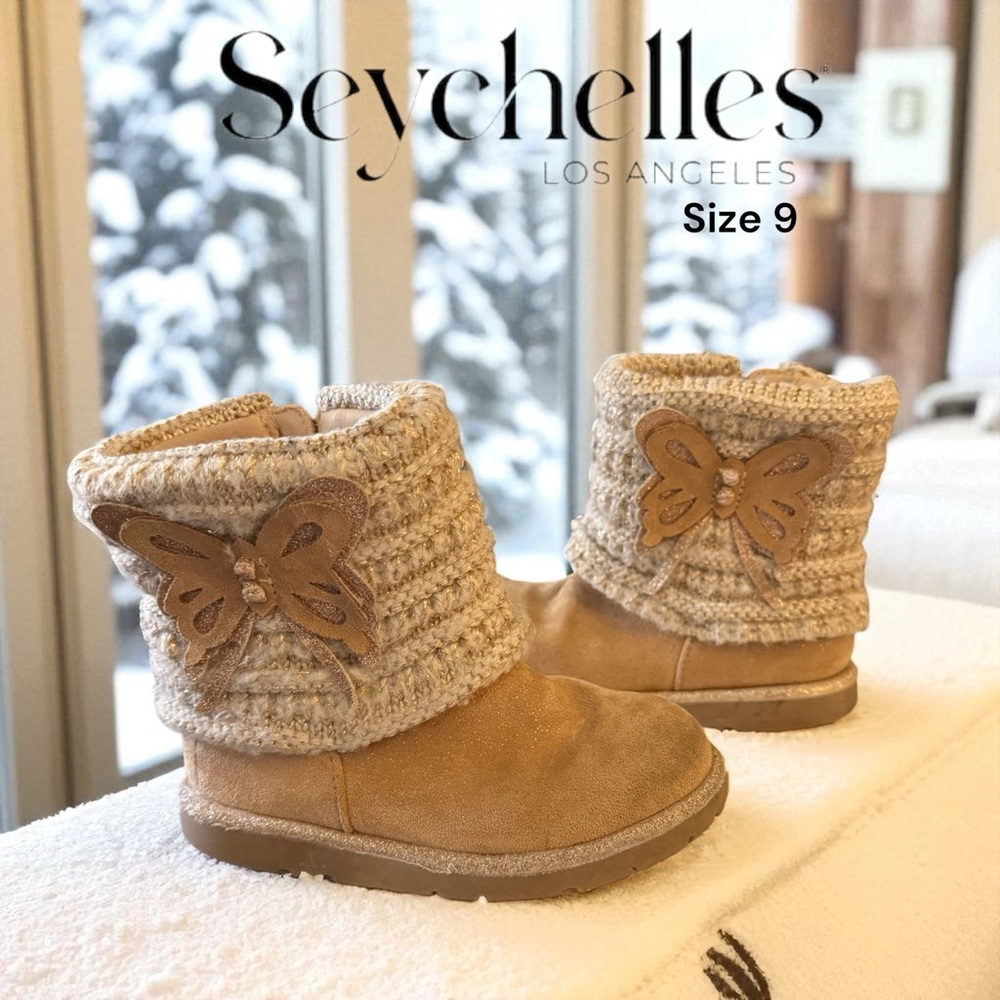 Seychelles Kids Beige Butterfly Knit Boots